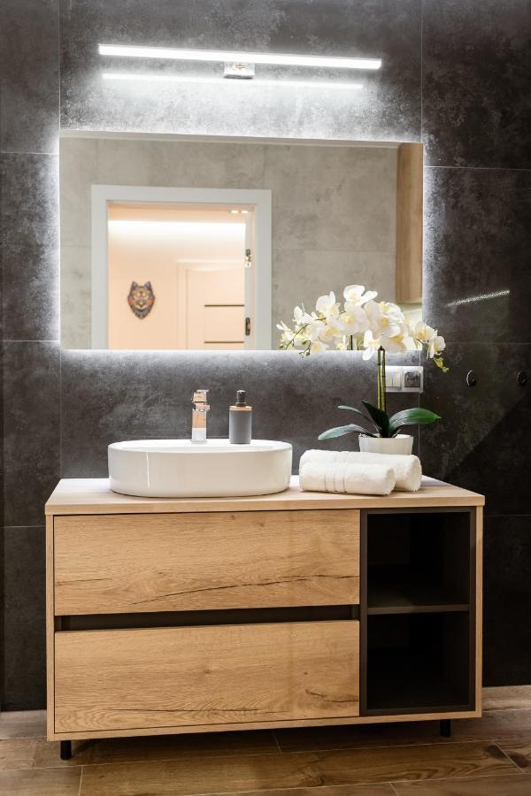 Apartament Lupus Centrum *
