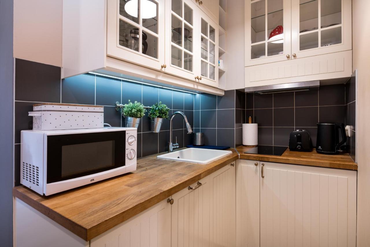 Cozy Apartment: Old Town/main Station Apartment Danzig
