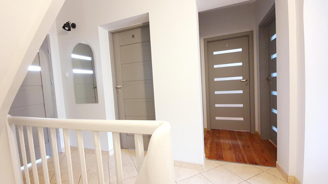 Homestay Ginger Doors - Pokoje Goscinne