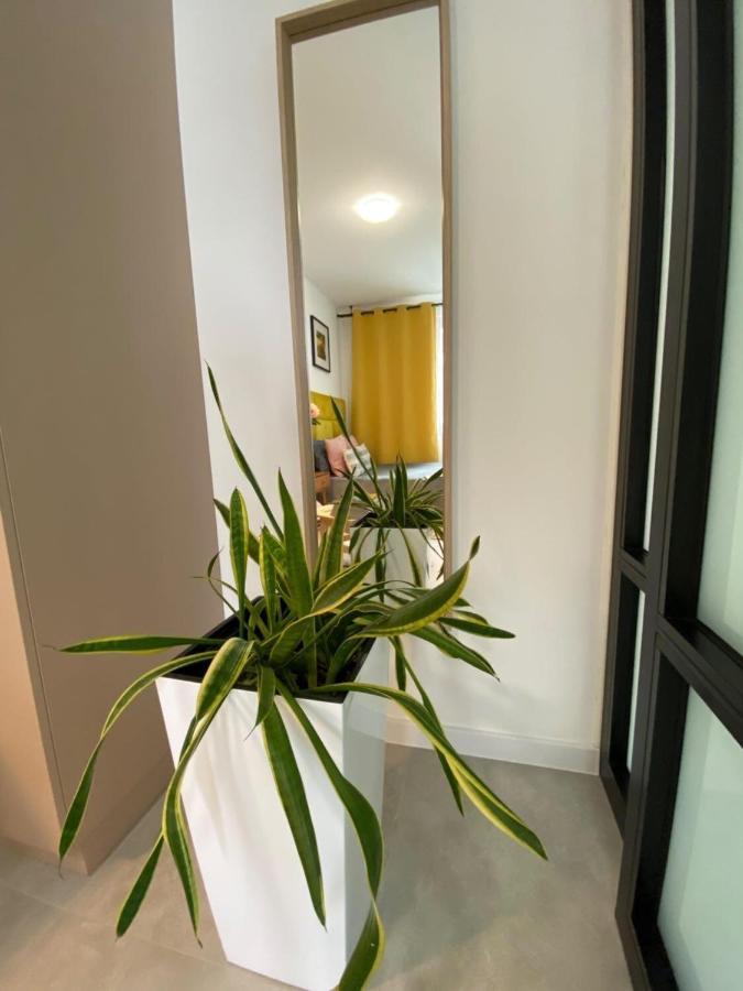 Amarillo Apartment