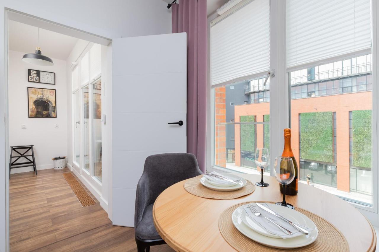 Charming Old Town By Renters Apartment