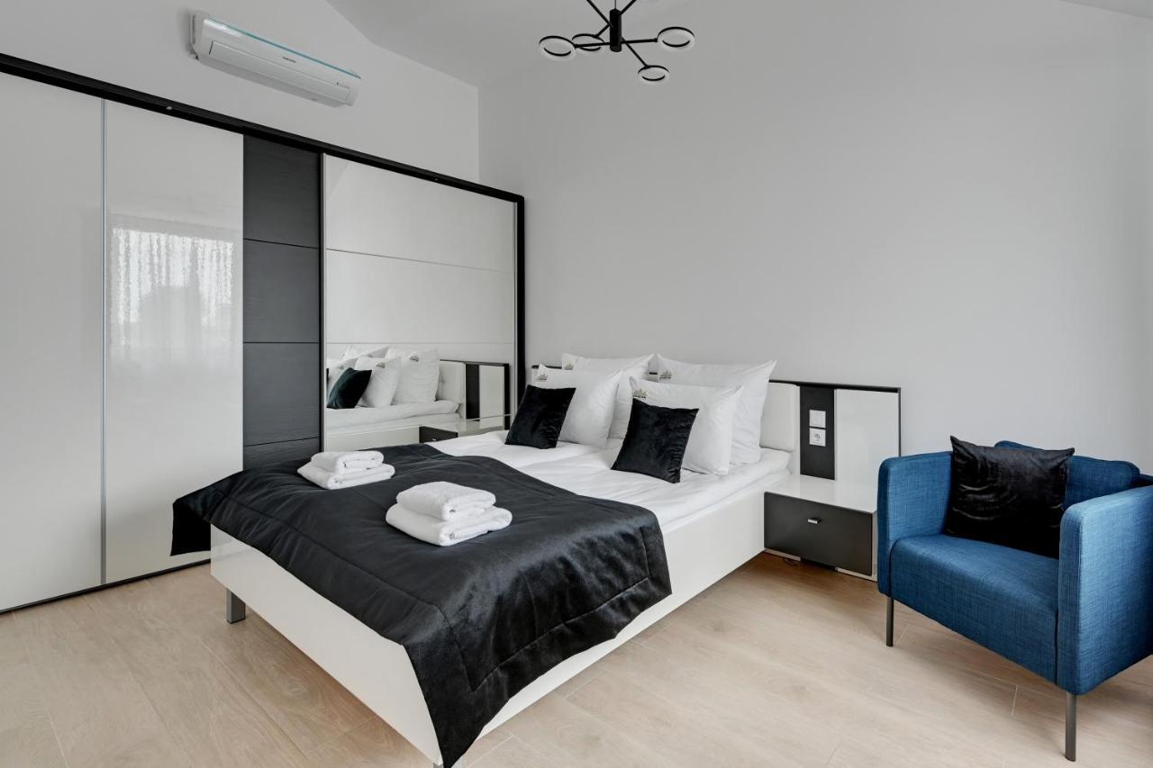 Waterlane Riverside - Spa, Pool, Gym & Parking By Downtown Apartment