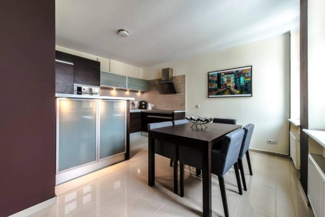 Huoneisto Citystay Kotwicznikow Gdansk Apartament Z Pieknym Widokiem Na Rzeke Motlawe Gdańsk