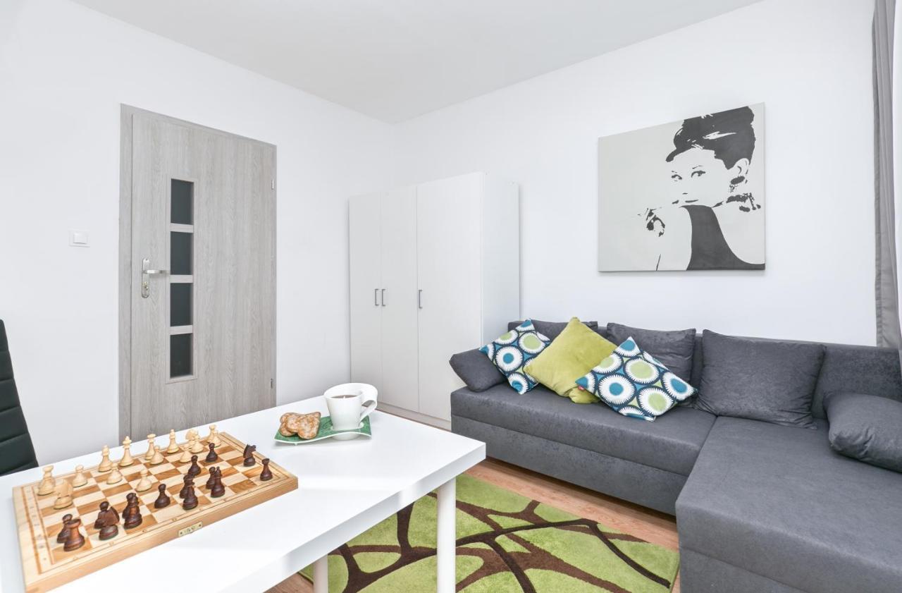 Homestay Cityrooms Ciolkowskiego *