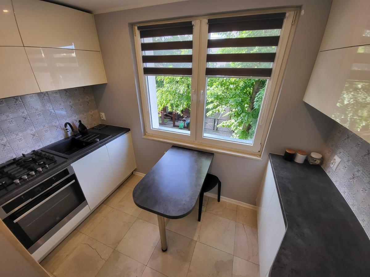 400 Metrow Od Plazy/400 Meters From The Apartment