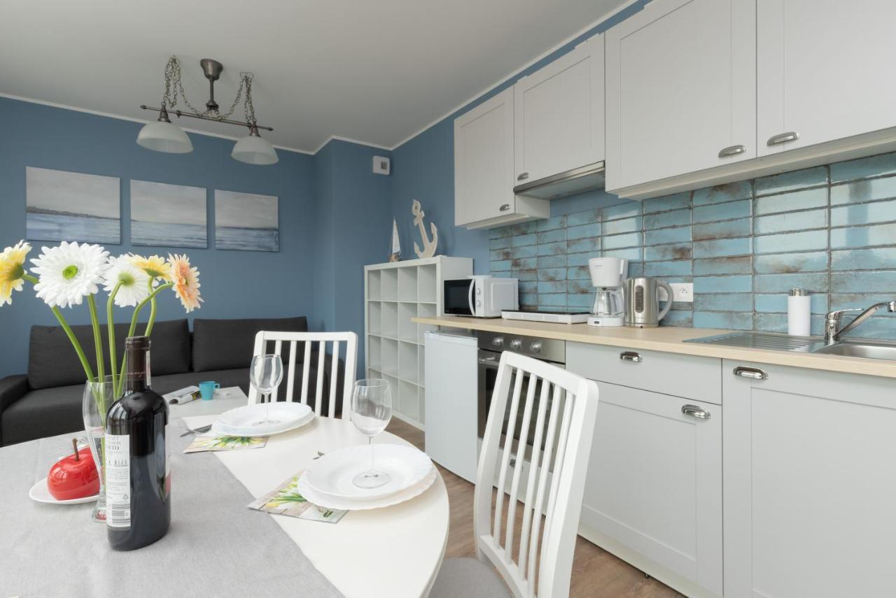 Powstancow Warszawskich By Renters *
