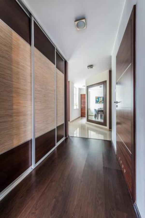 Citystay Kotwicznikow Gdansk Apartament Z Pieknym Widokiem Na Rzeke Motlawe Huoneisto *