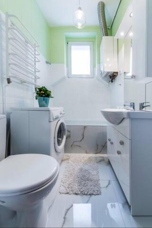 Huoneisto Citystay Kotwicznikow Gdansk Apartament Z Pieknym Widokiem Na Rzeke Motlawe Gdańsk