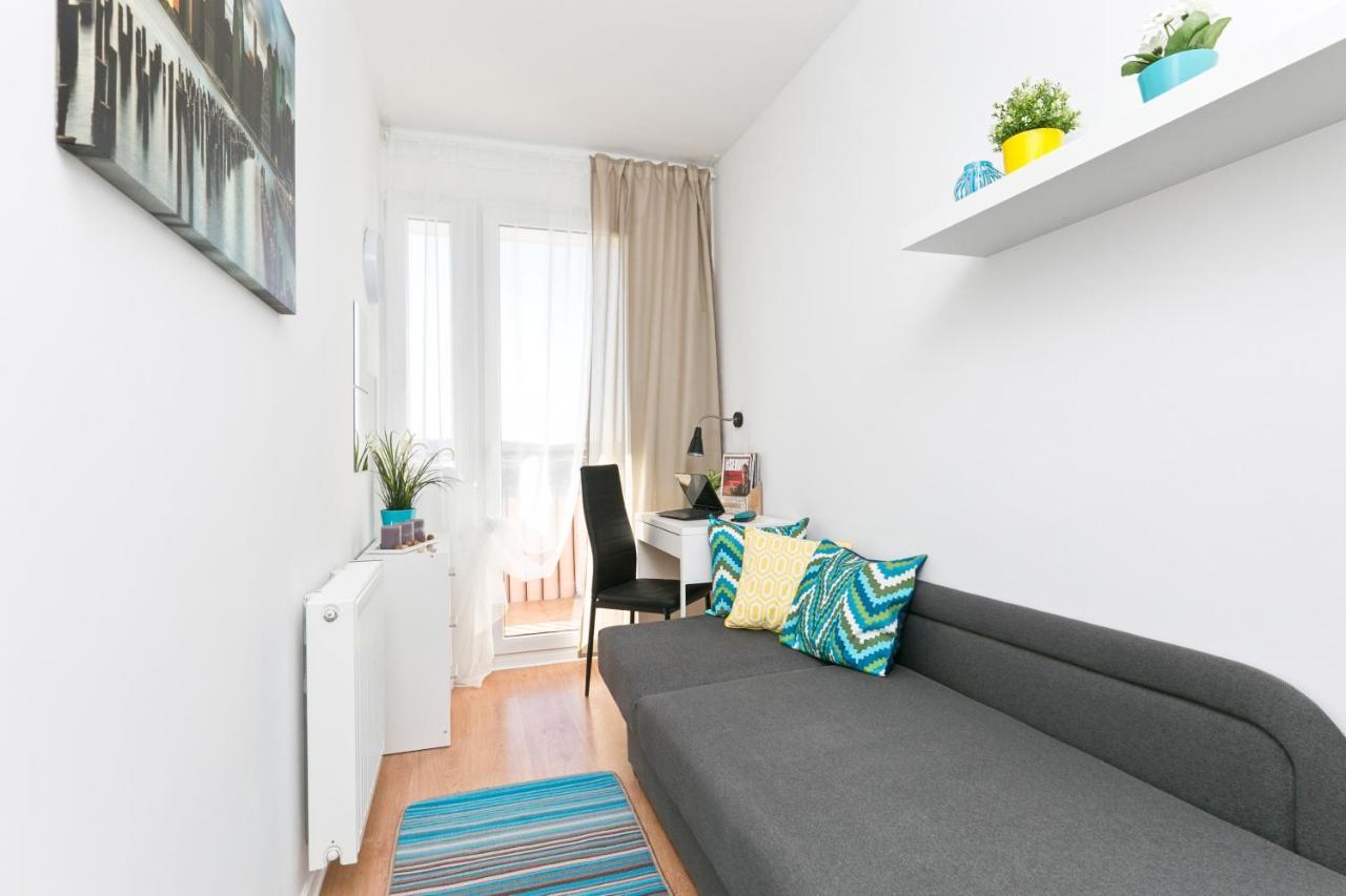Cityrooms Ciolkowskiego Homestay