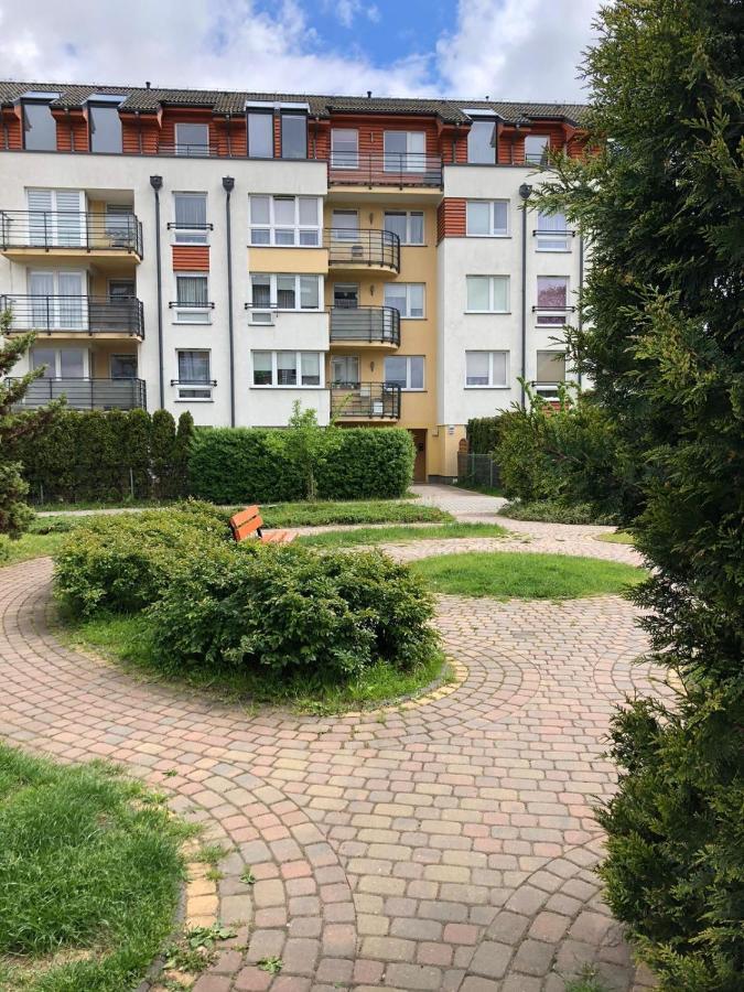 Cozy Close To & Airport Apartamento *