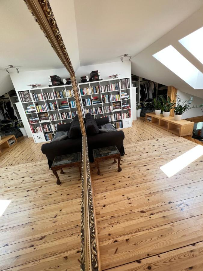 Apartament Loft Z Antresola W Gdansku * Gdańsk