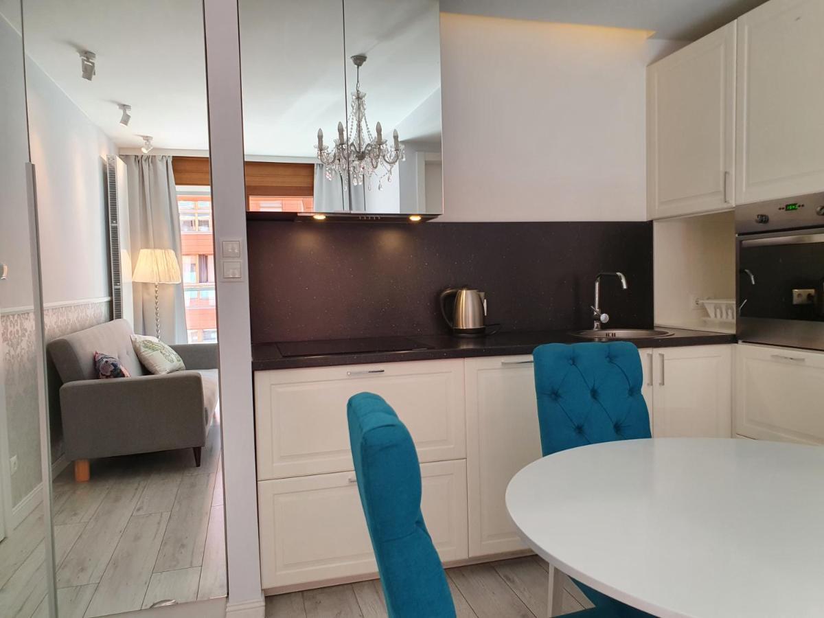 Apartament Aura V *