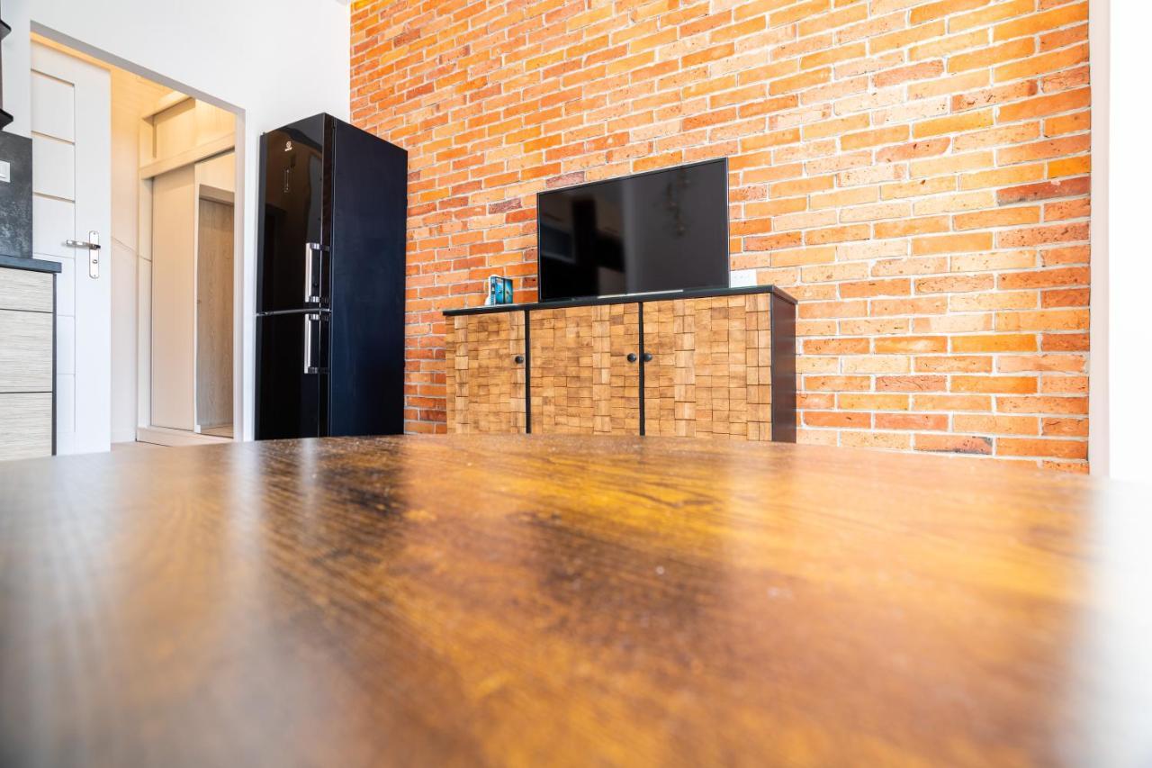 Modern Studio *