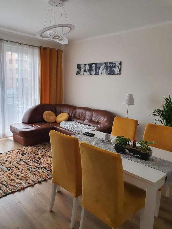 Apartment Apartament Dluga Grobla 8 *