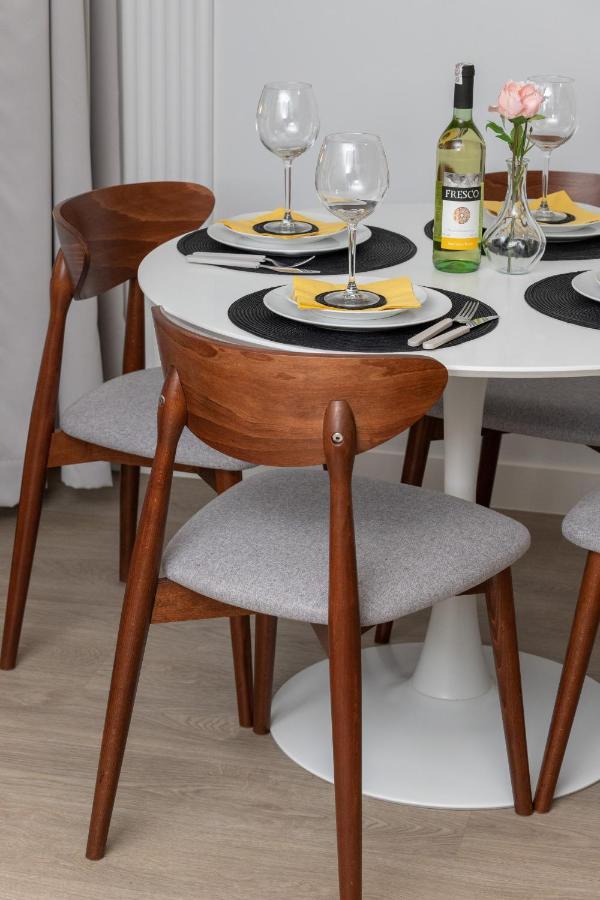 Apartment Srodmiescie Akademia Muzyczna By Renters Gdansk