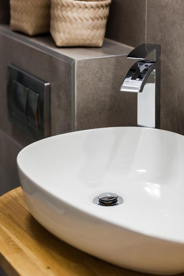 Hallera Studio Apartamento