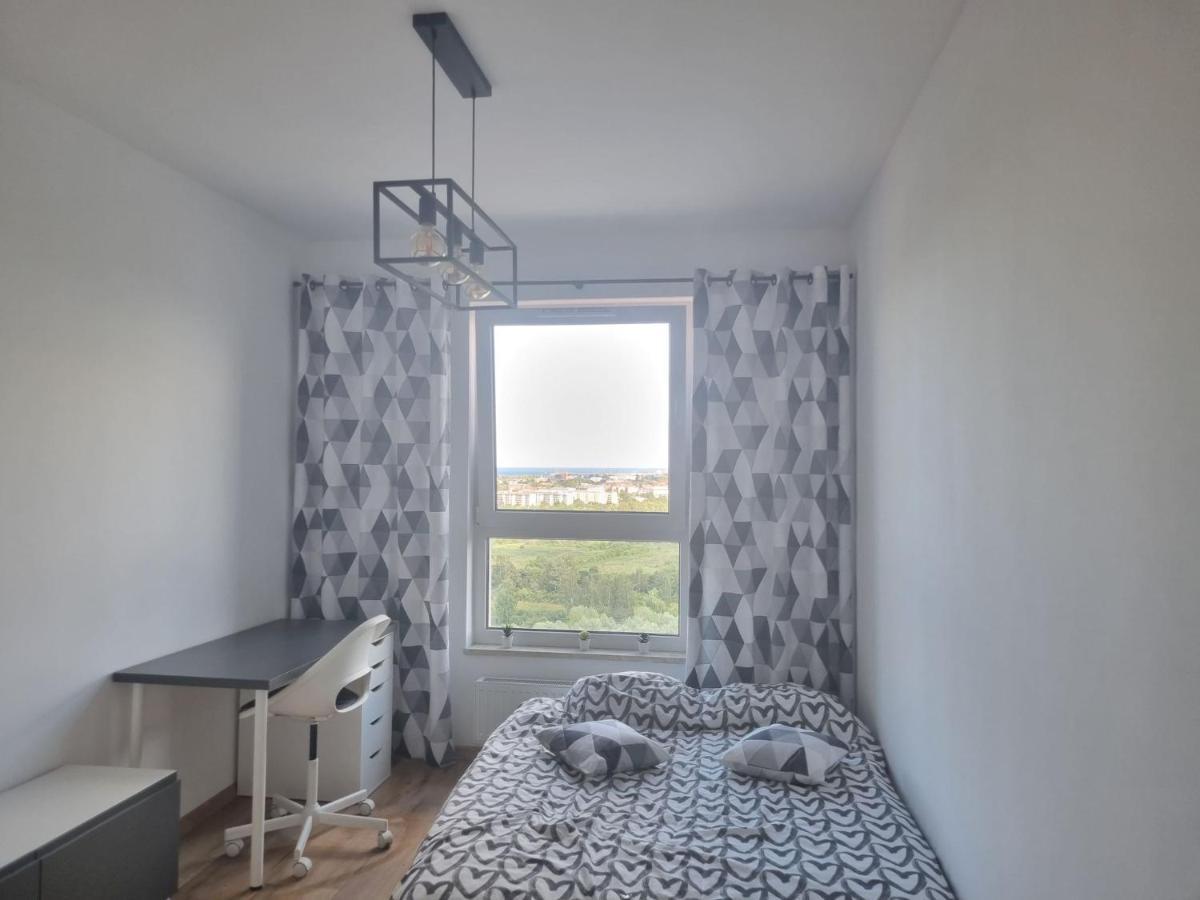 Apartment Sand