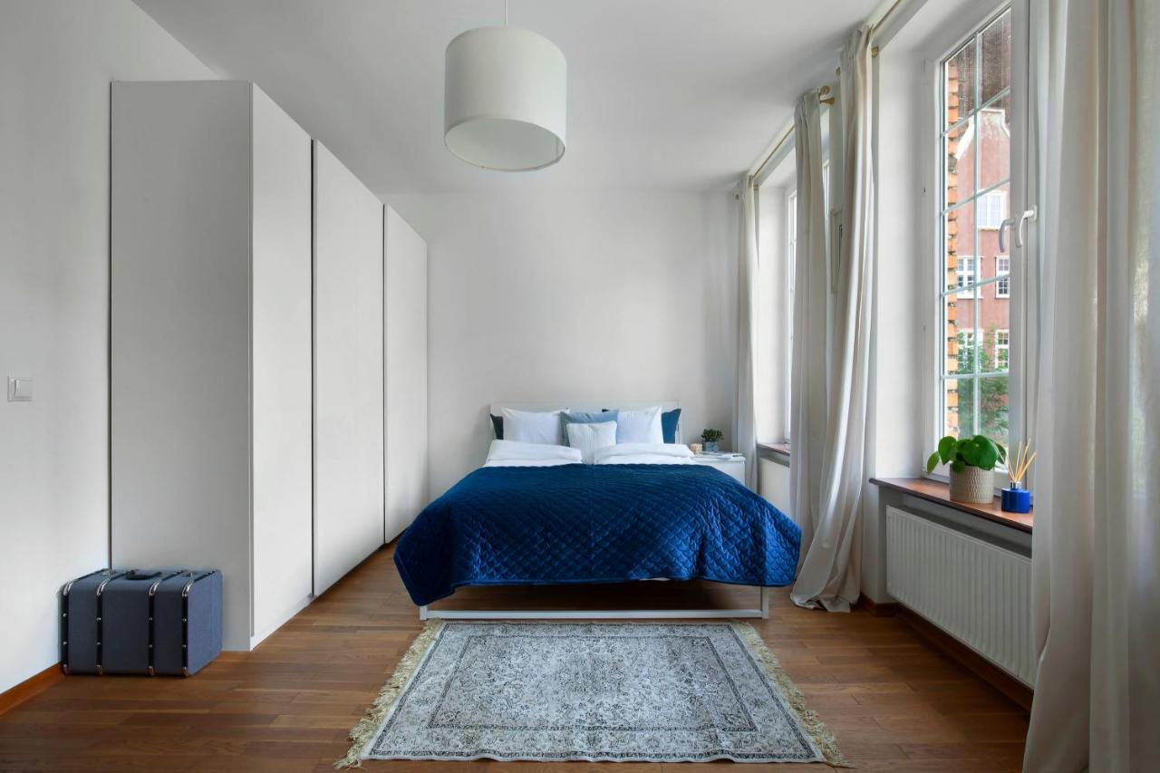 Elite Hamptons Old Town Apartment *