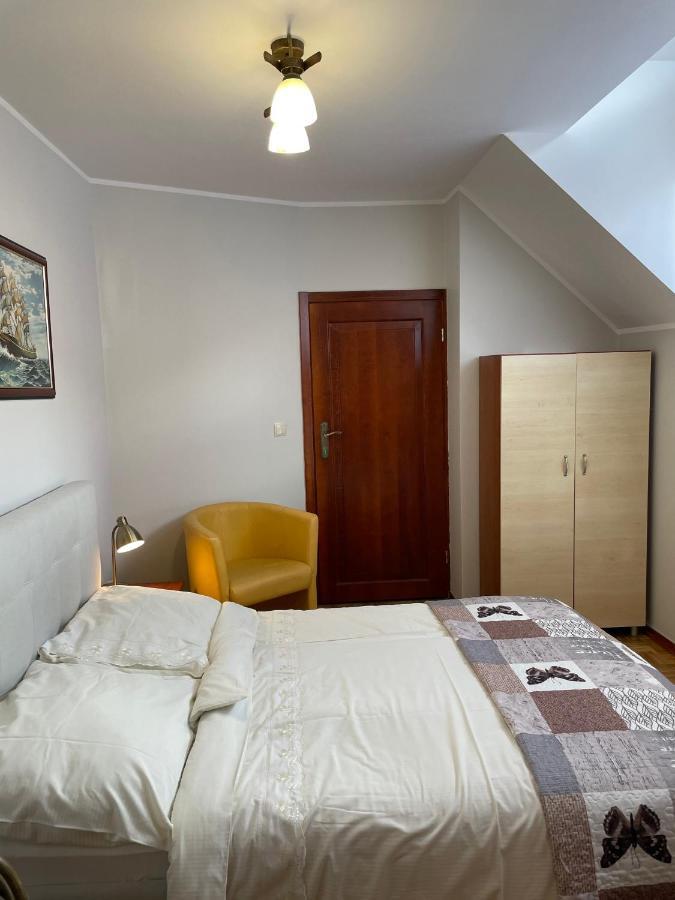 Bursztyn Homestay