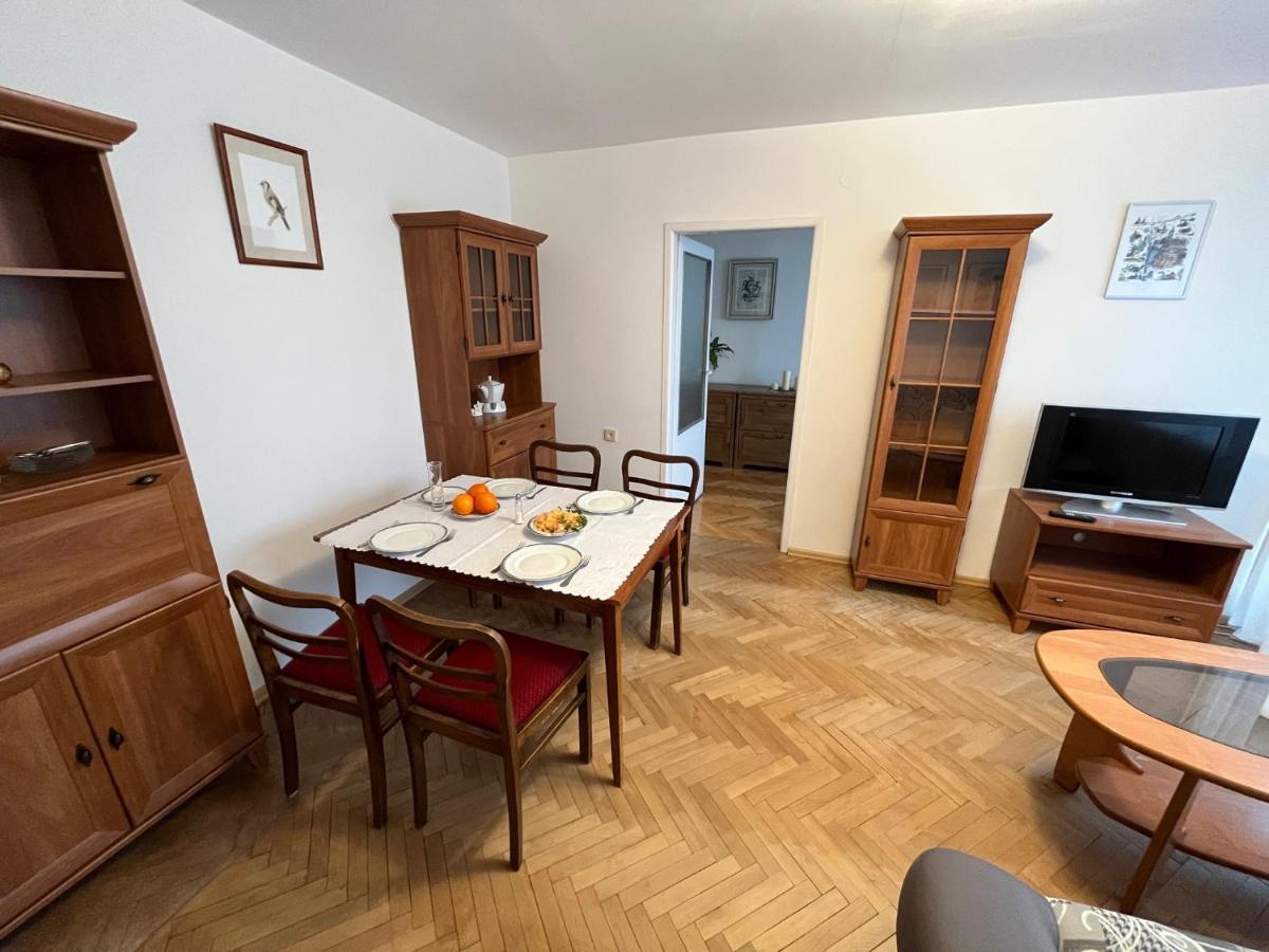 2-room-flat At The Lejlighed *