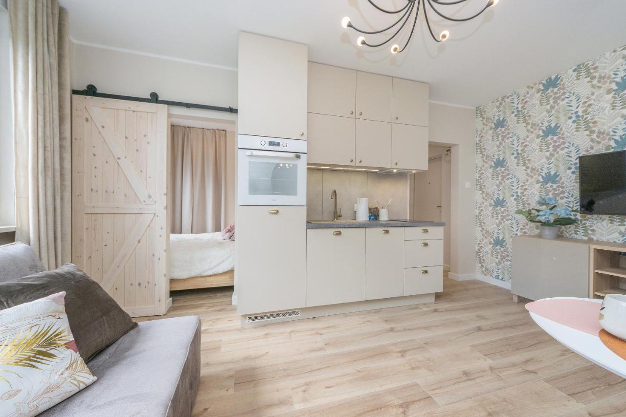 Huoneisto Glow Apartments, Park Reagan Gdańsk