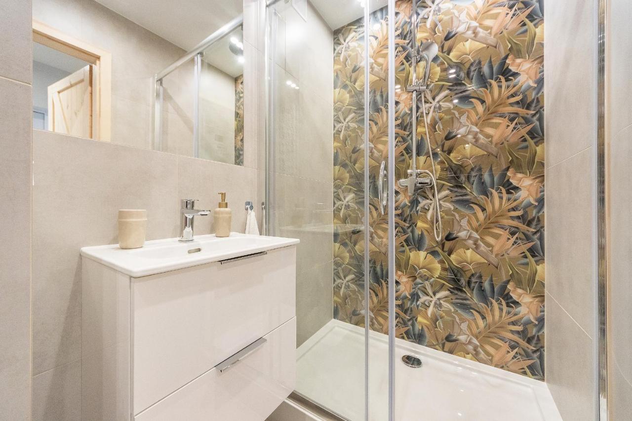 Apartamento Glow Apartments, Park Reagan *