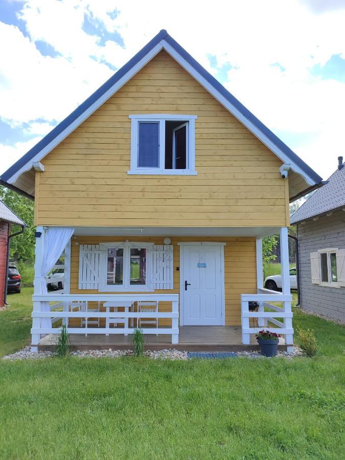 Osada Na Wyspie Holiday home *