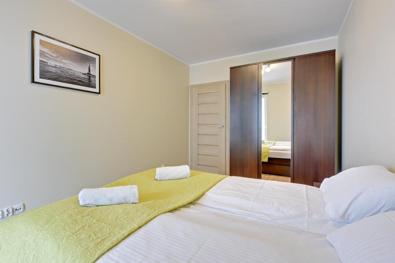 Beautiful Seaside View - 4 Oceans Premium Apartment *