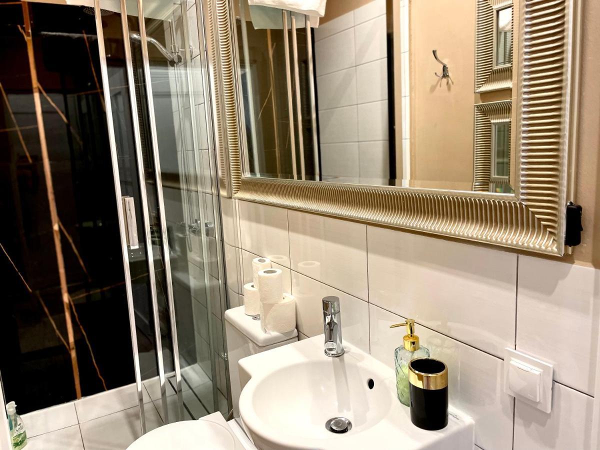 Apartment Odpocznij Na Starowce, Netflix Tv 55 Cali Centrum Ogarna *