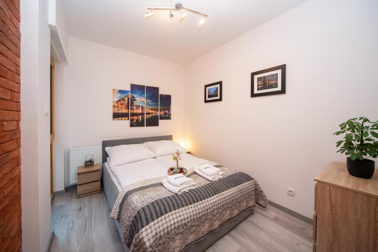 Maya's Flats & 17 - Nadmotlawie Lägenhet Gdańsk