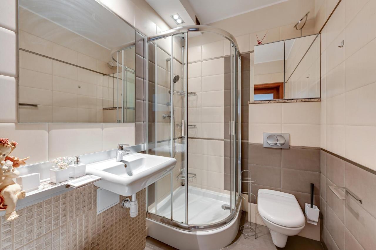 Apartment Apartament Pod Trzema Niebieskimi Kaczorami
