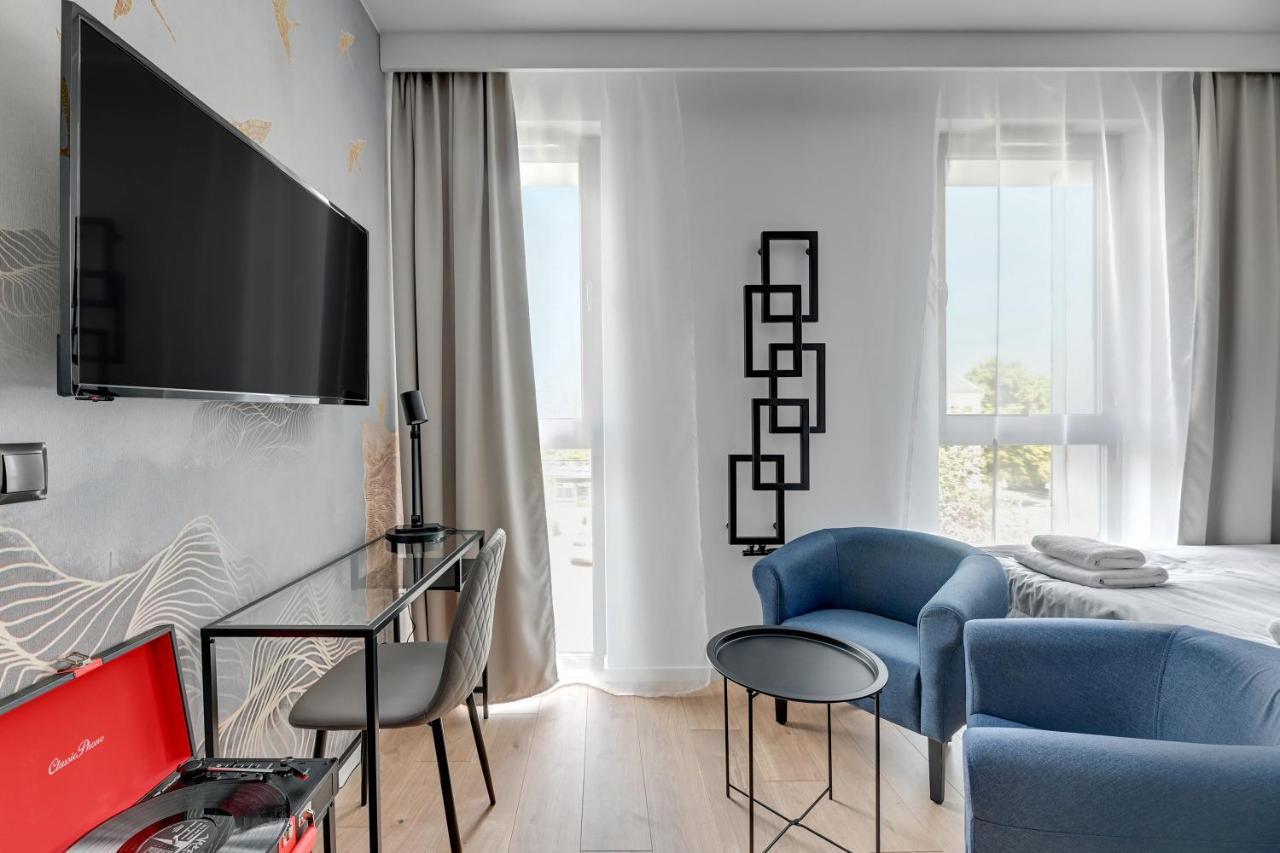 Center Garden Gates Boutique By Downtown Apartment