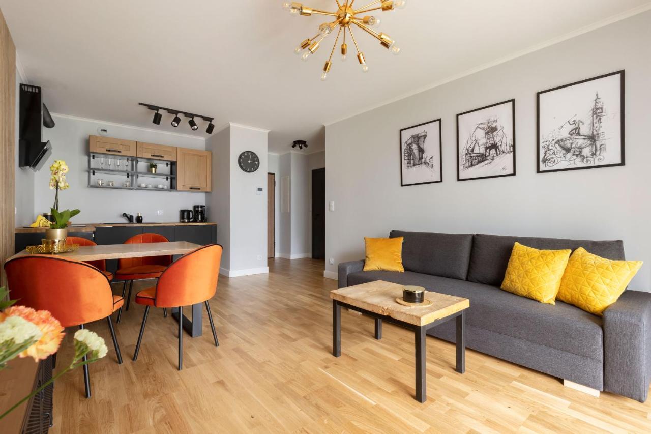 Short Apartment