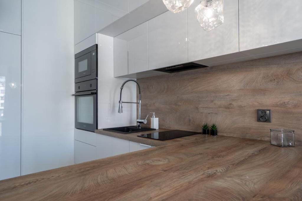 Apartament Bursztynowe Gniazdo Lägenhet *