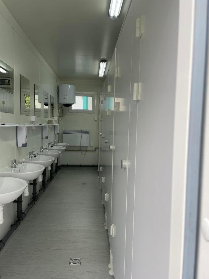 Wyspa Drogowiec Pole Campingowo-namiotowe Acampamento *