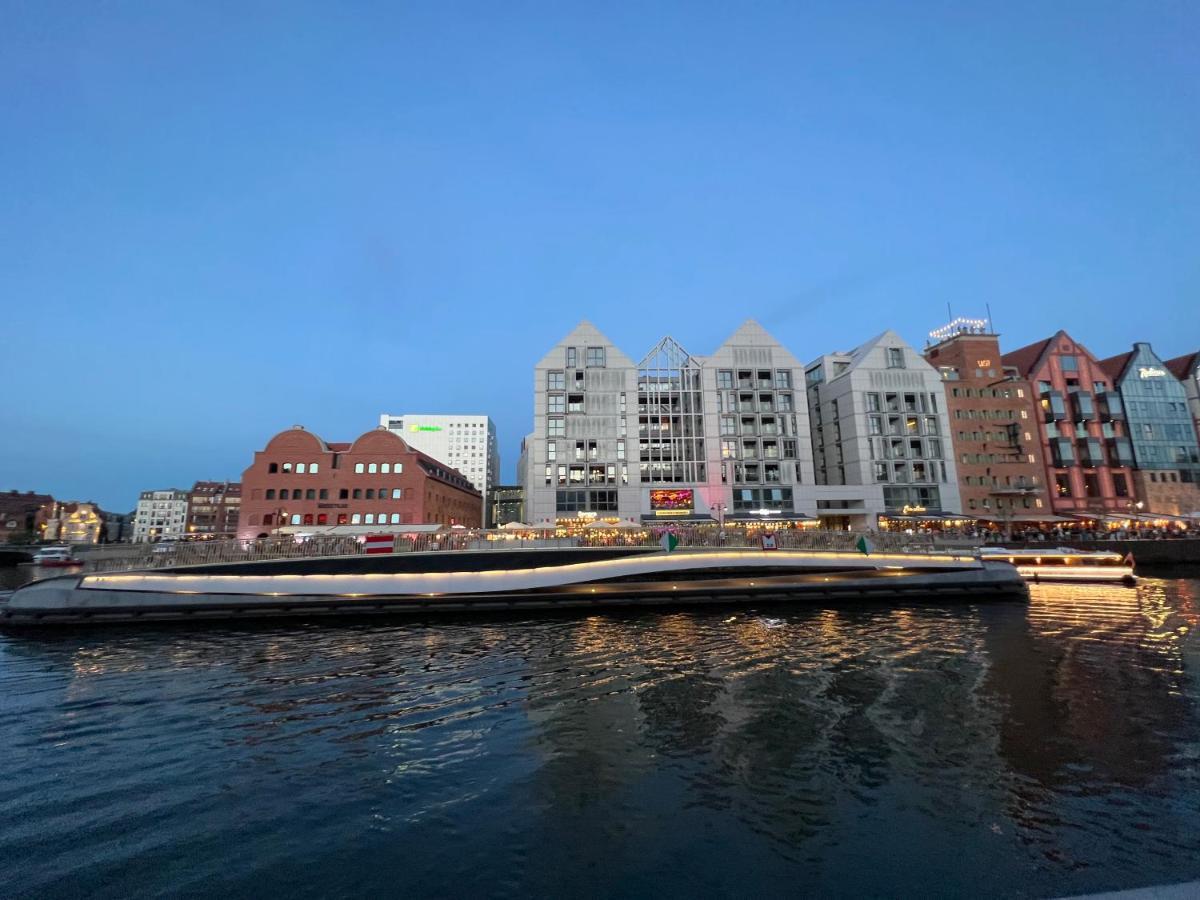 Baltic Riviera - Granaria Premium - River And Old Town Apartment *