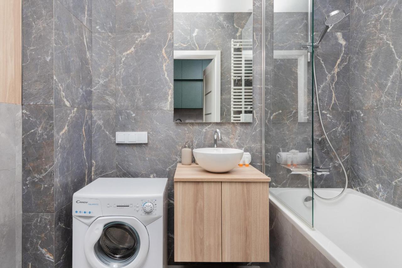 Apartment Modern Studio In Gdansk, Rybaki Gorne By Renters *