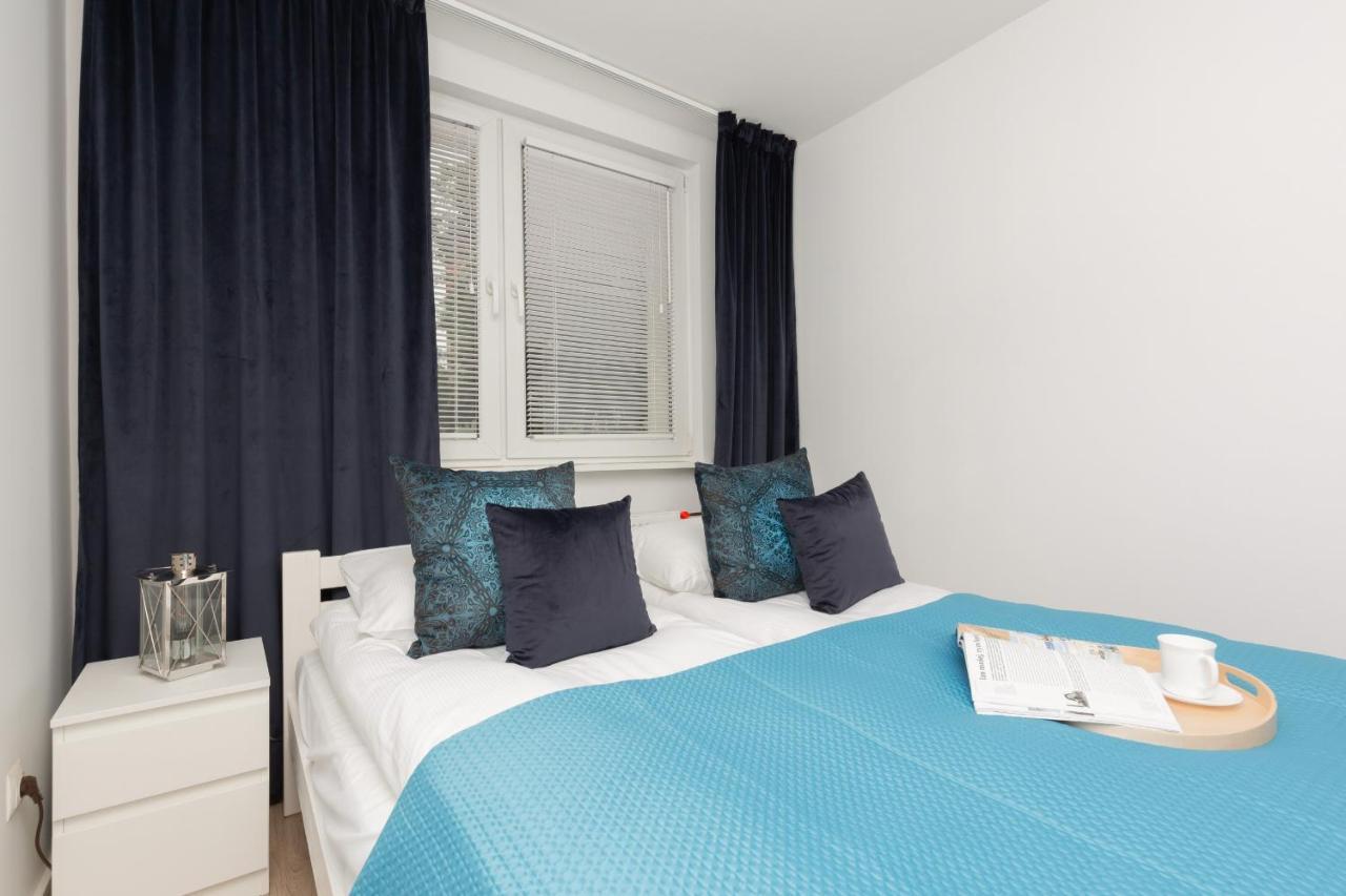 Two-bedroom 650 M Brzezno By Renters Huoneisto *