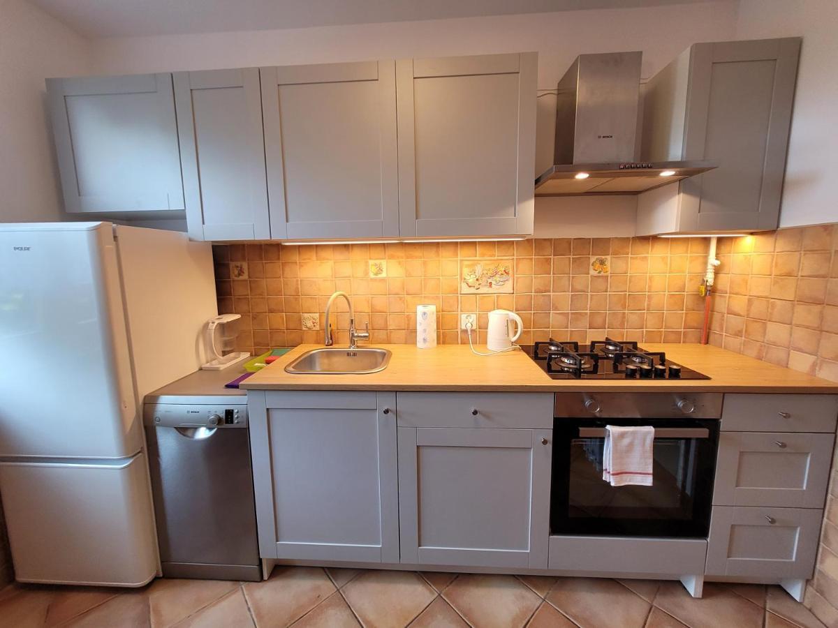 Apartment Lelum Polelum