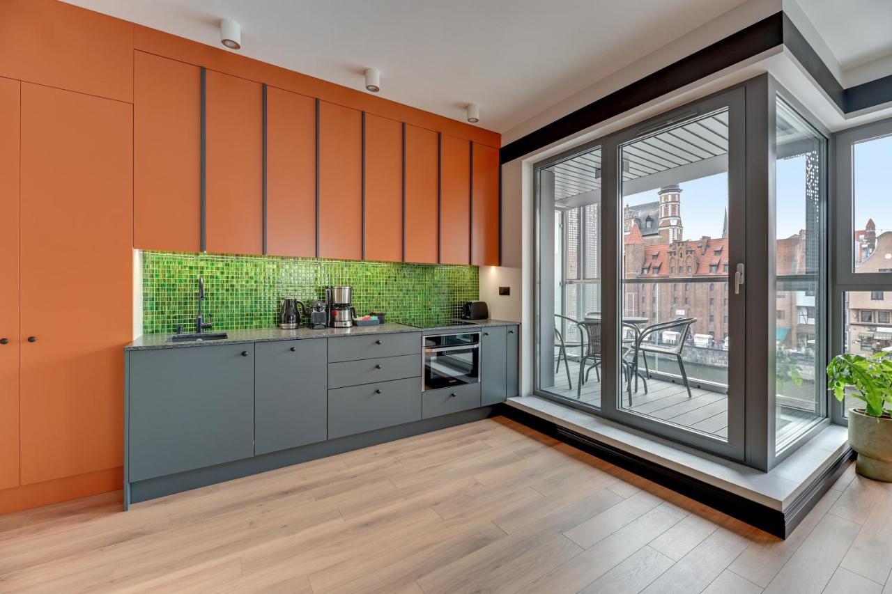 Granaria Premium Riverside & Parking By Downtown Apartment