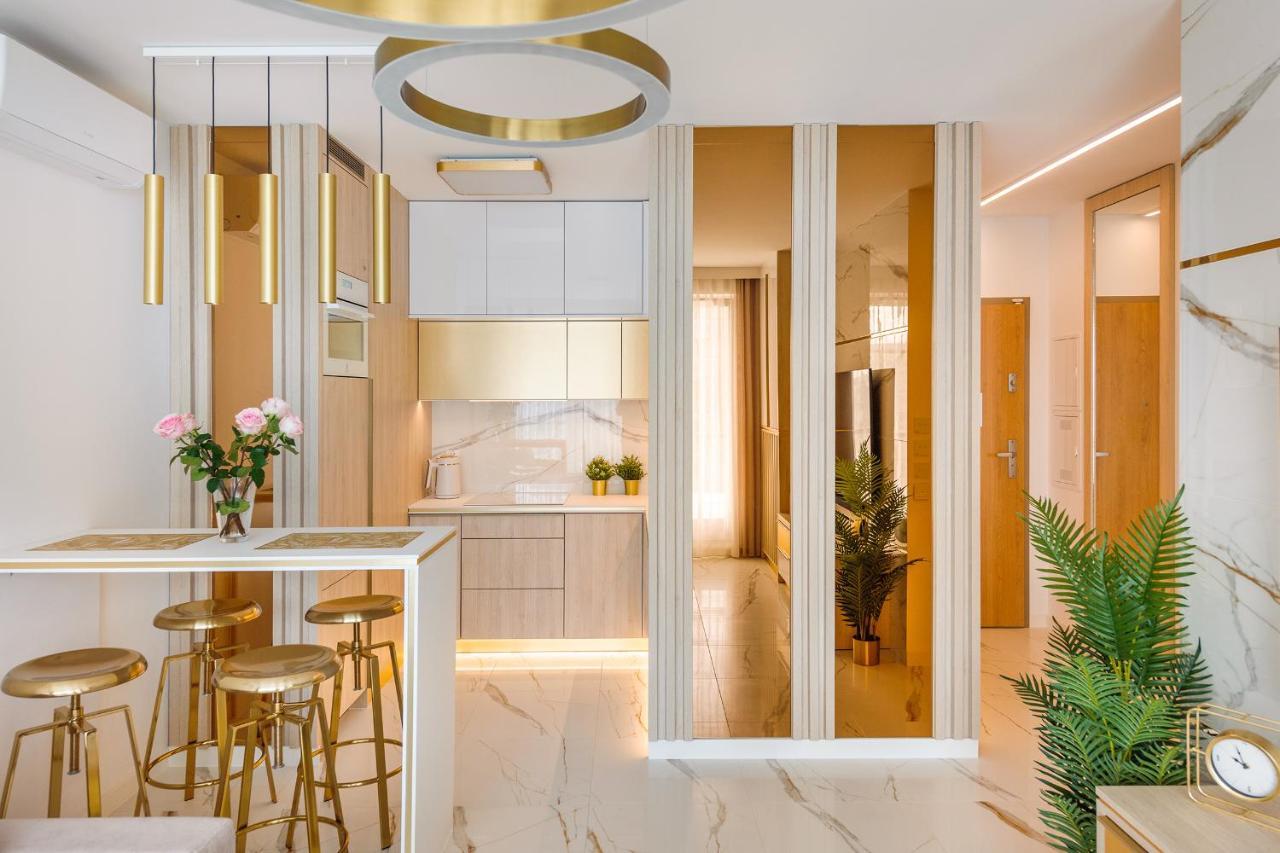Diamond Club - Sea View Apartment Gdansk