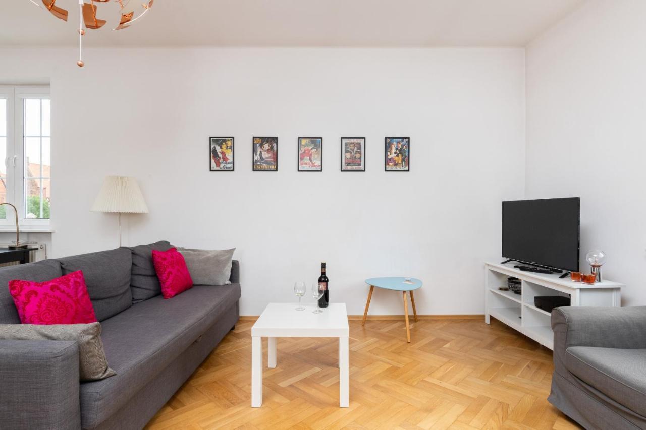 100m2 With Beautiful Old Town View By Renters Apartment Danzig