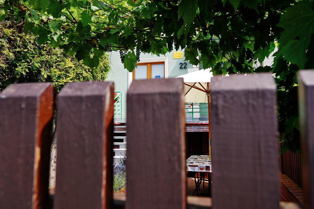 Zielony Domek Hostel *