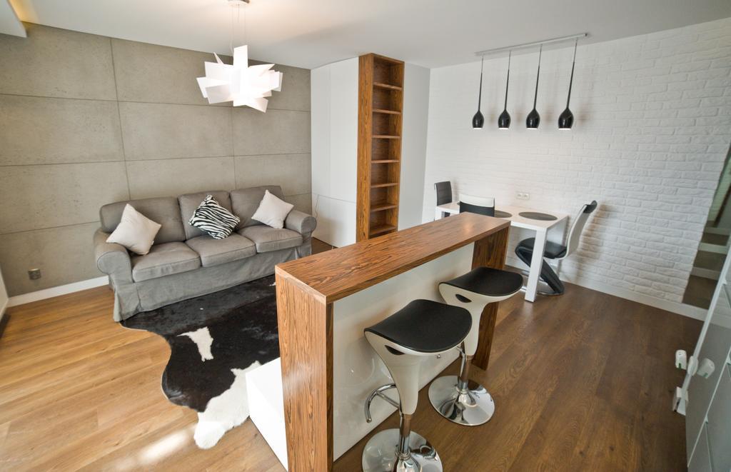 Apartament Eu - Modern