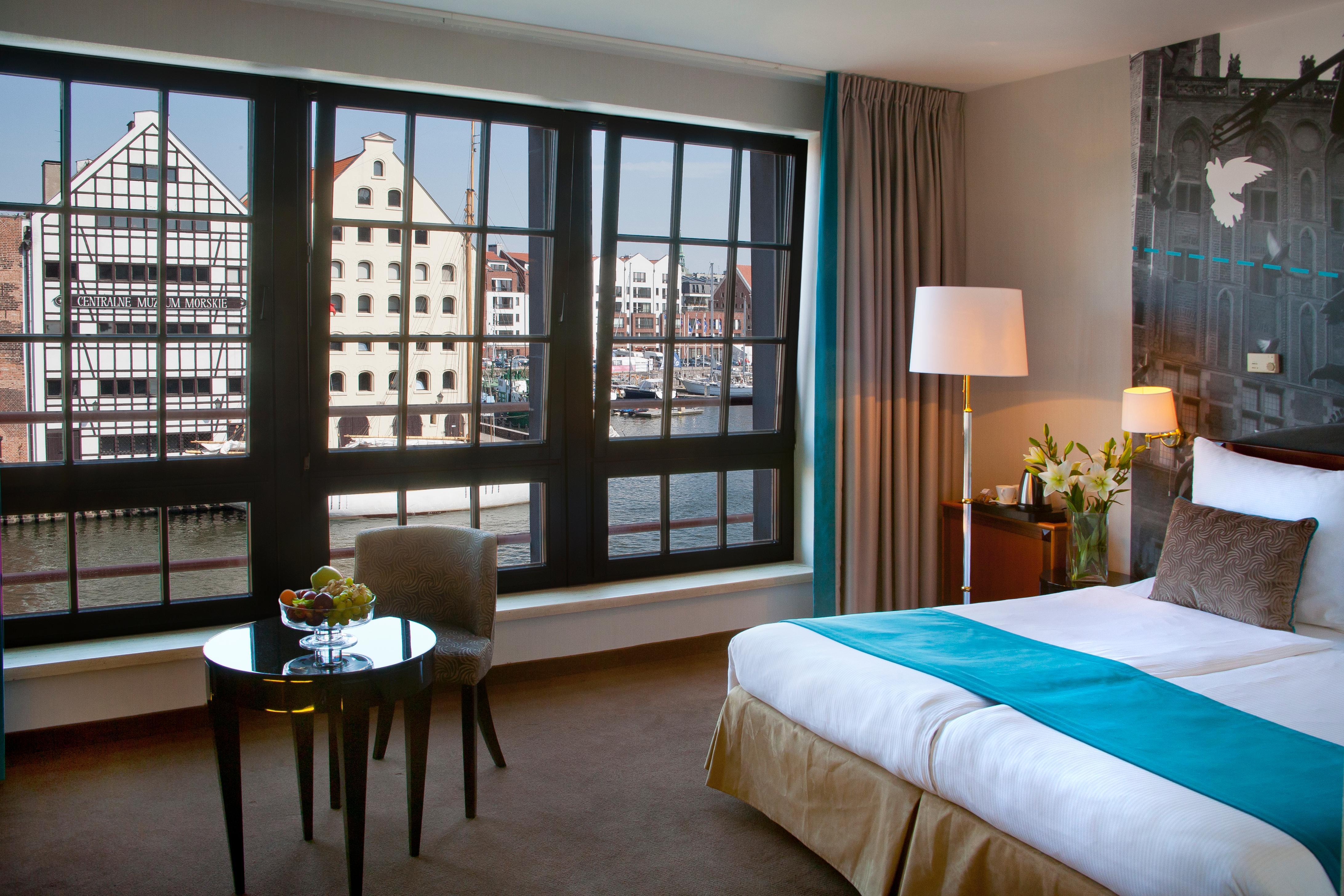 Hanza Hotel 4*