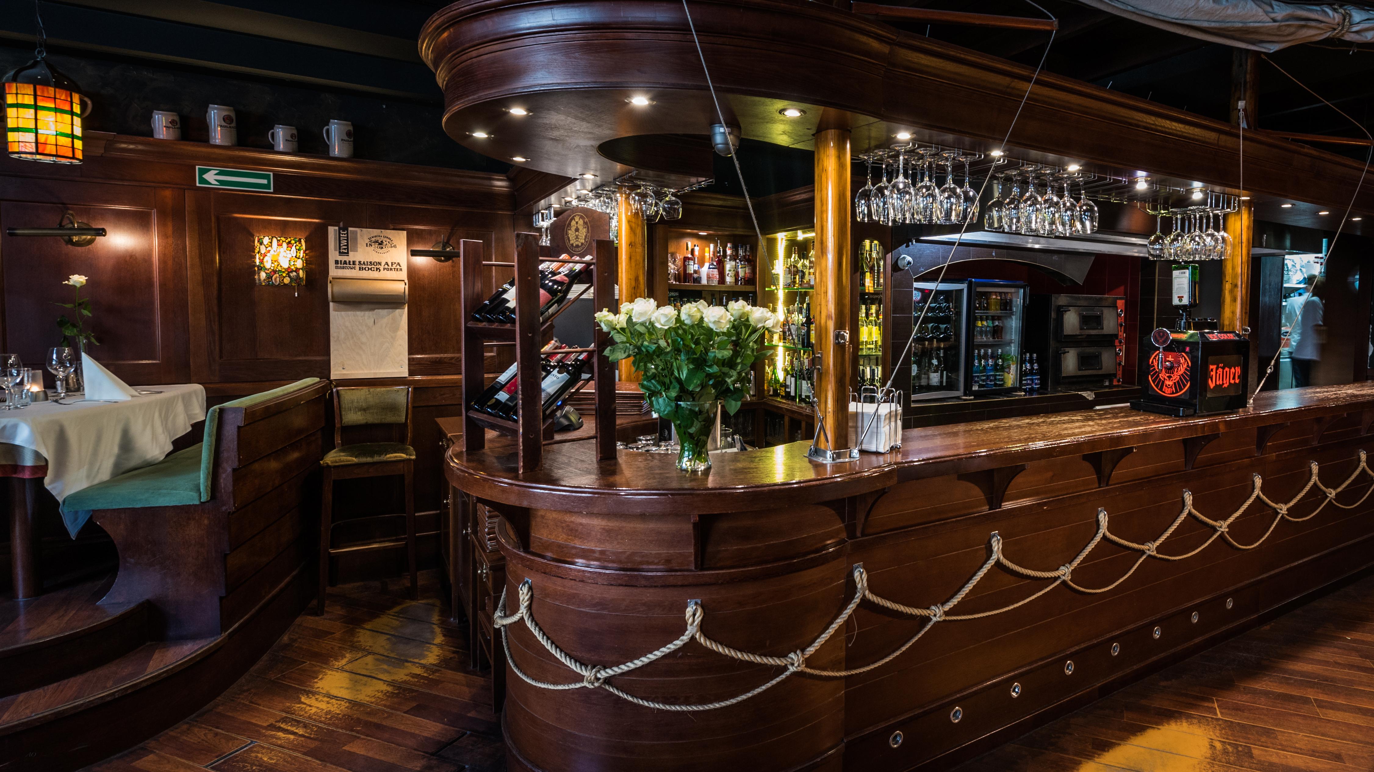 Holland House Old Town 4* Gdansk