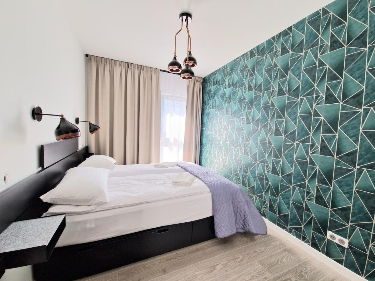 Apartment Live & Travel Aura Iii
