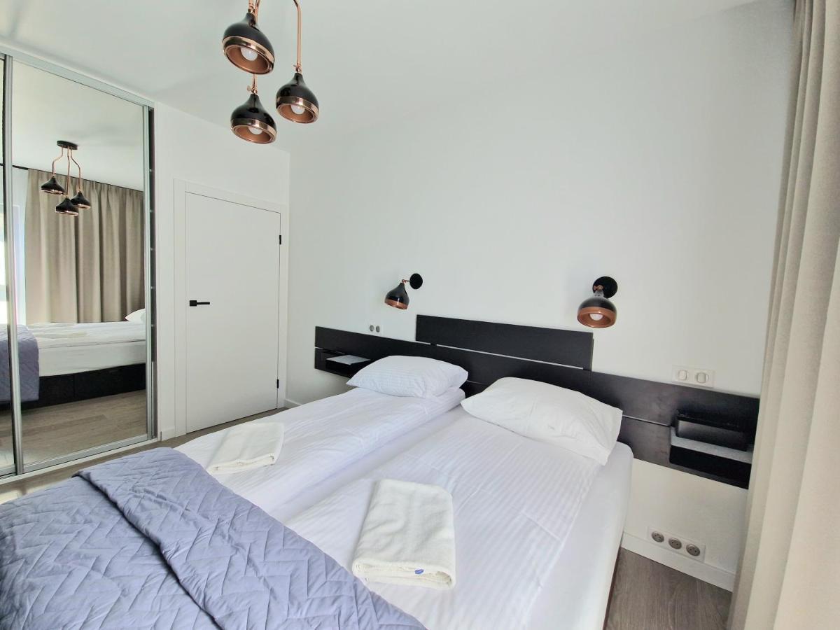 Live & Travel Aura Iii Gdansk