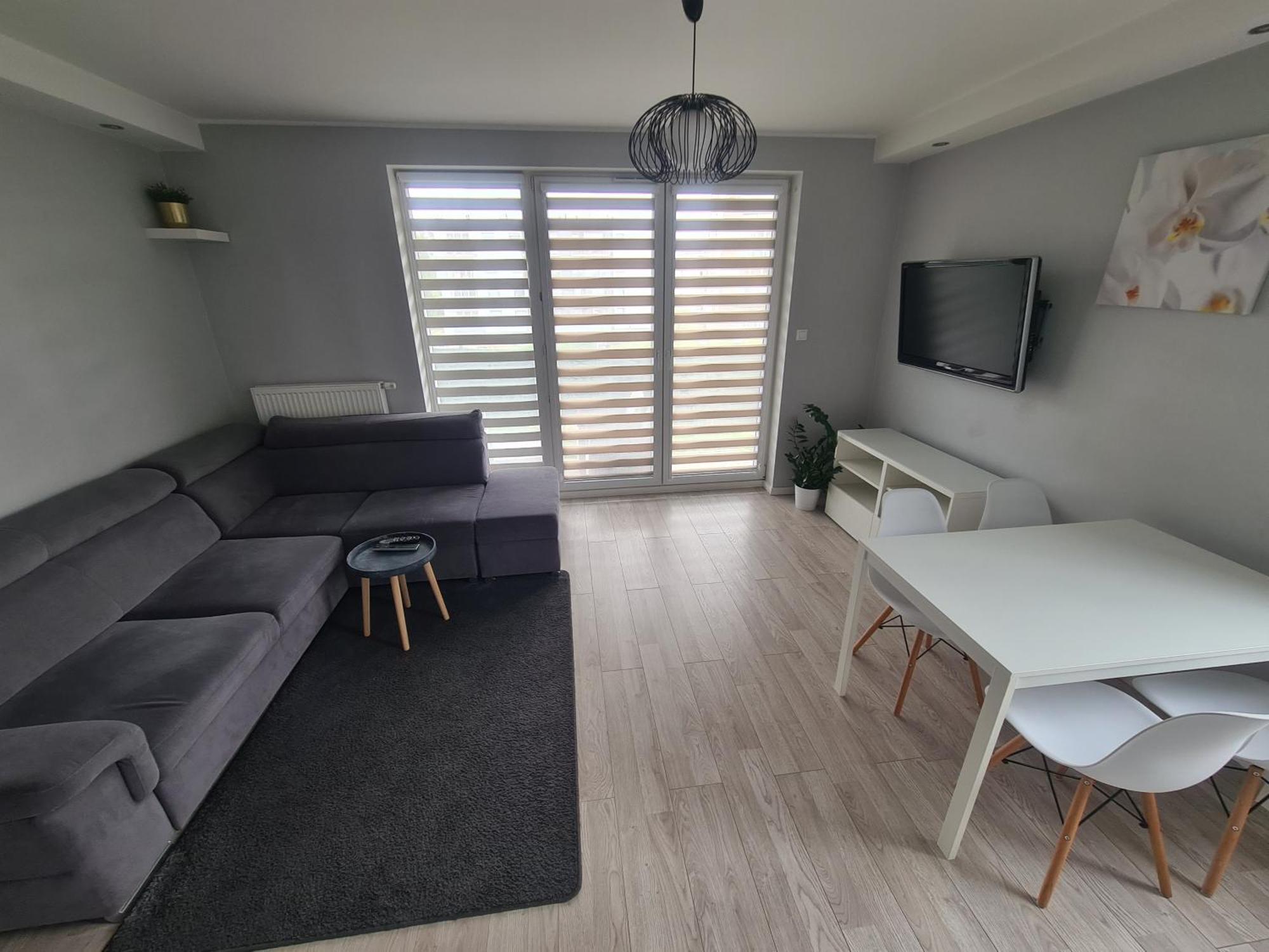 Apartament Rodzinny Z Ogrodkiem Apartment *