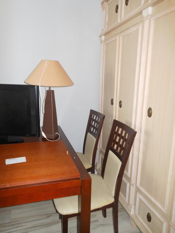 Apartament Obroncow Wybrzeza Lägenhet *